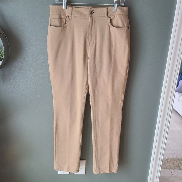 LL Bean True Straight Jeans in Tan - Picture 2 of 5